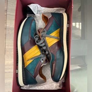 Men’s Bally sneakers worn once size 9